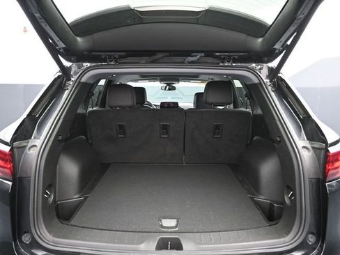 Used 2023 Chevrolet Blazer LT image 31