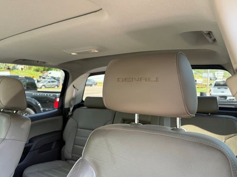 Used 2015 GMC Sierra 1500 Denali image 34