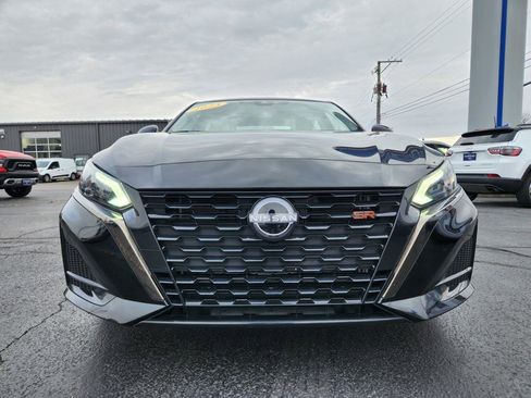 Used 2023 Nissan Altima 2.5 SR image 40