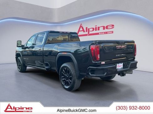 Used 2023 GMC Sierra 2500 Denali w/ Denali Black Diamond Edition image 3