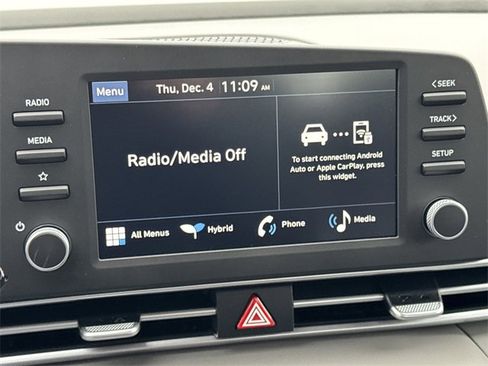 New 2026 Hyundai Elantra Blue image 28