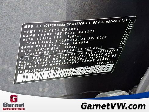 Certified 2022 Volkswagen Taos SE image 27