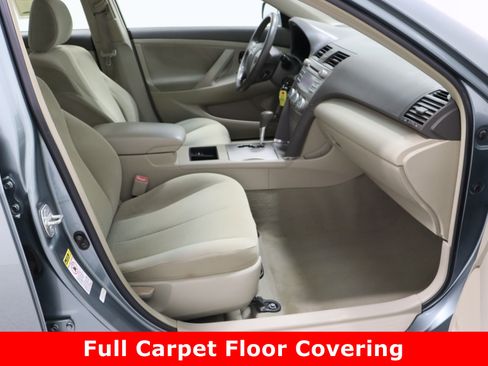 Used 2007 Toyota Camry LE image 33