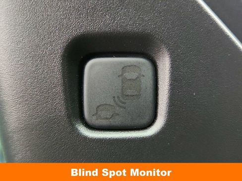 Used 2022 Acura RDX AWD image 13