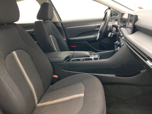 Used 2025 Hyundai Sonata SEL FWD image 21