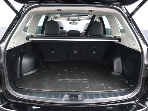 Used 2023 Subaru Forester Sport image 44