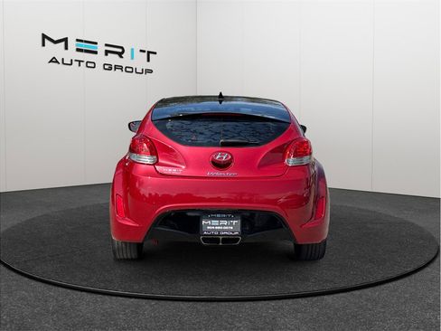 Used 2016 Hyundai Veloster w/ Option Group 02 image 8