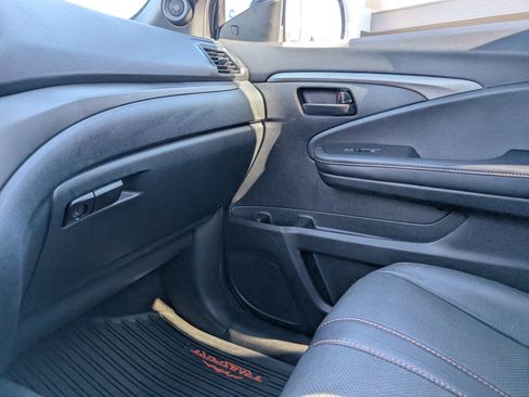 Used 2023 Honda Passport TrailSport image 32