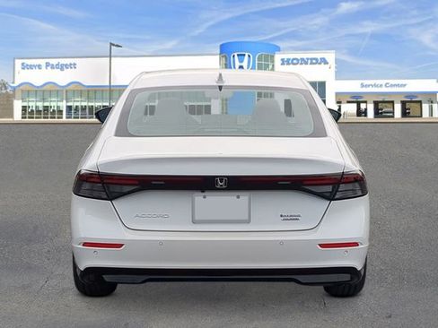 New 2026 Honda Accord Touring image 5