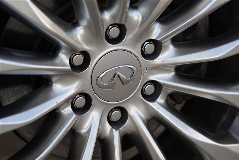 Used 2015 INFINITI QX80 4WD w/ 22" Wheel Package image 14
