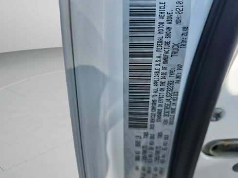 Used 2018 RAM 2500 Power Wagon w/ Leather & Luxury Group image 30