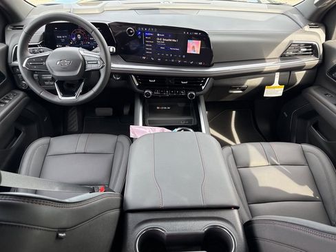 New 2026 Chevrolet Suburban RST w/ RST Capability Package image 17