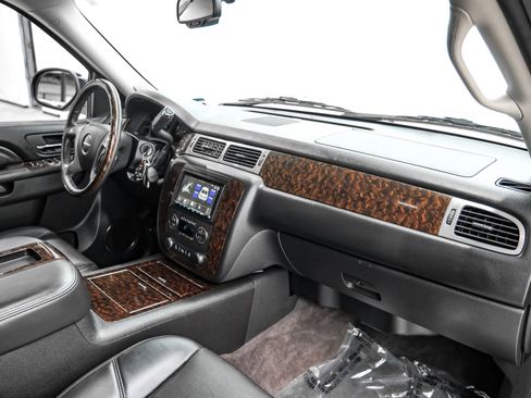 Used 2013 GMC Yukon Denali image 15