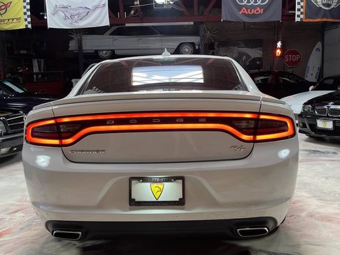 Used 2015 Dodge Charger R/T w/ Wheels & Tunes Group RWD image 8