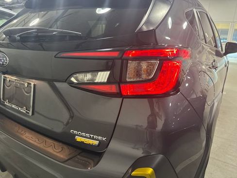 Used 2024 Subaru Crosstrek 2.5i Sport AWD/4WD image 15