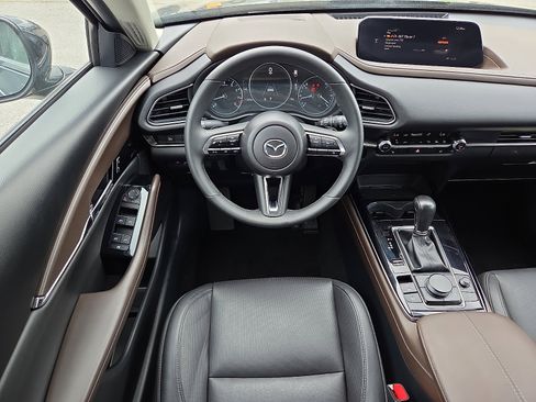 Used 2024 MAZDA CX-30 AWD 2.5 S w/ Premium Package image 11
