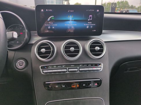 Certified 2021 Mercedes-Benz GLC 300 4MATIC image 21