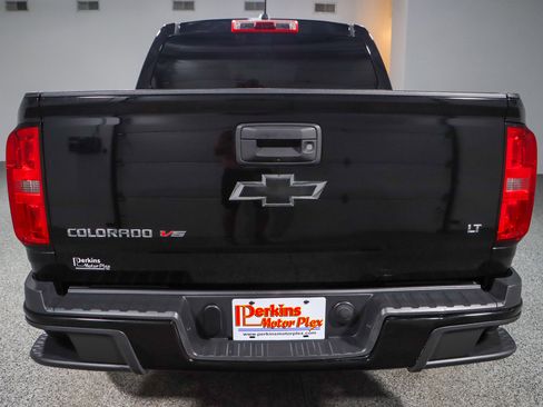 Used 2018 Chevrolet Colorado LT AWD/4WD image 8