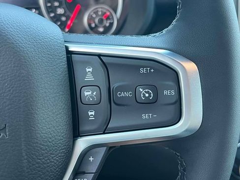 New 2026 RAM 1500 4x4 Crew Cab image 9