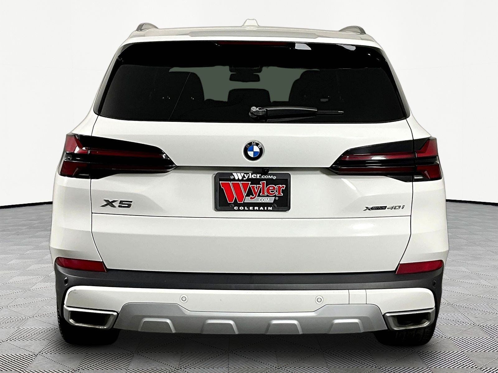 Used 2026 BMW X5 xDrive40i AWD/4WD image 5