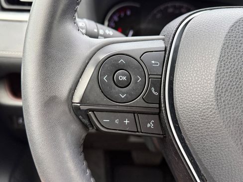 Used 2019 Toyota RAV4 Limited FWD image 26
