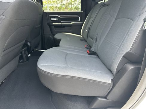 Used 2024 RAM 2500 Big Horn image 24