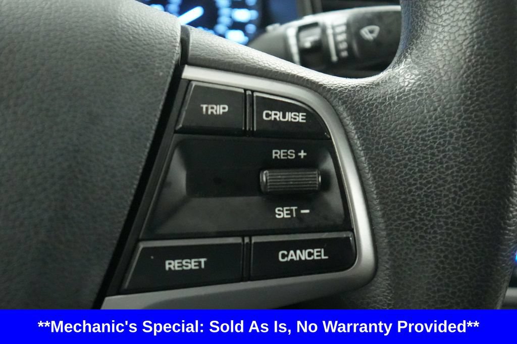 Used 2017 Hyundai Elantra SE FWD image 29