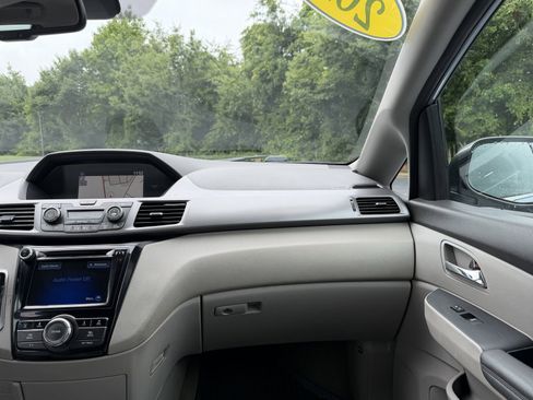 Used 2014 Honda Odyssey EX-L image 26