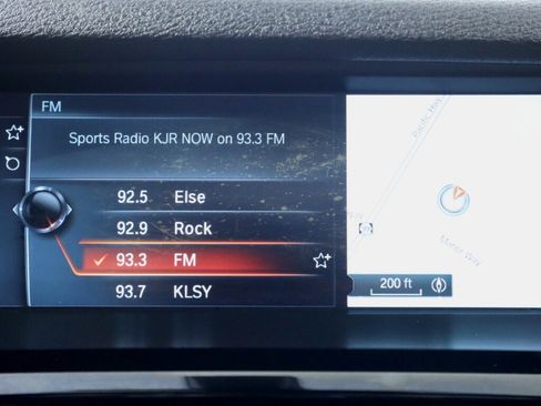 Used 2018 BMW X4 xDrive28i w/ Parking Assistance Package image 16