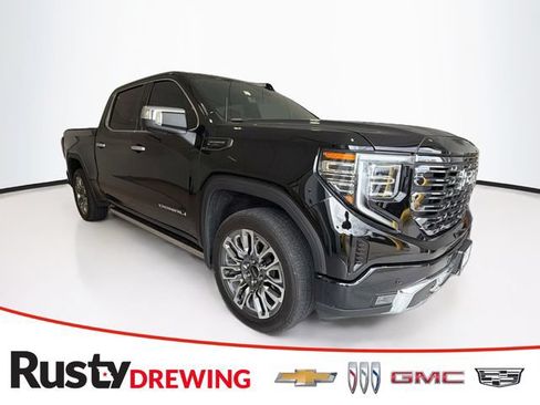 Used 2025 GMC Sierra 1500 Denali Ultimate AWD/4WD image 1