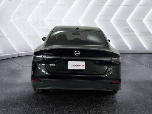 Used 2026 Nissan Sentra SV w/ SV Convenience Package FWD image 5
