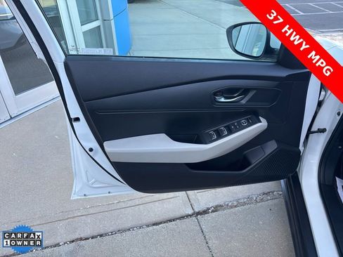 Used 2023 Honda Accord LX image 11