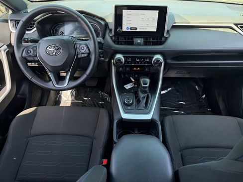 Used 2025 Toyota RAV4 SE w/ Convenience Package AWD/4WD image 15