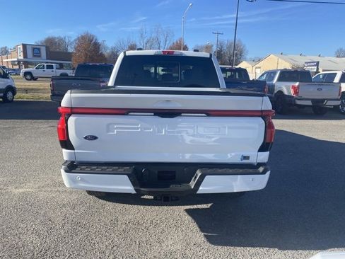 New 2023 Ford F150 Lightning Platinum image 5