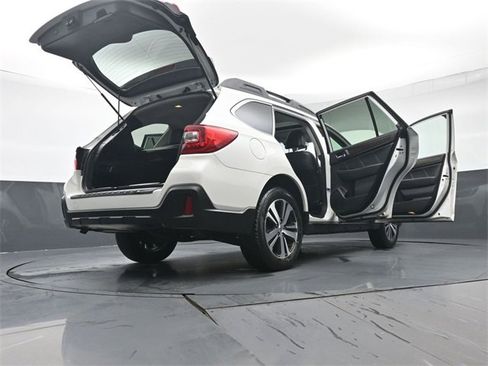 Used 2019 Subaru Outback 2.5i Limited image 51