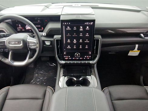 New 2026 GMC Yukon Elevation w/ LPO, Floor Liner Package image 10