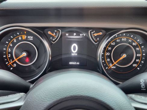 Used 2022 Jeep Wrangler Unlimited Sport AWD/4WD image 16