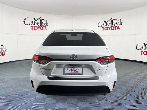 Used 2024 Toyota Corolla LE FWD image 6