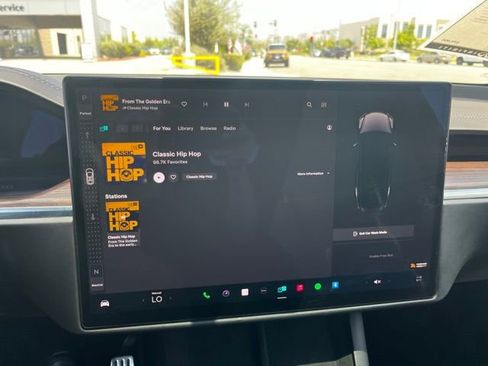 Used 2024 Tesla Model X AWD/4WD image 18