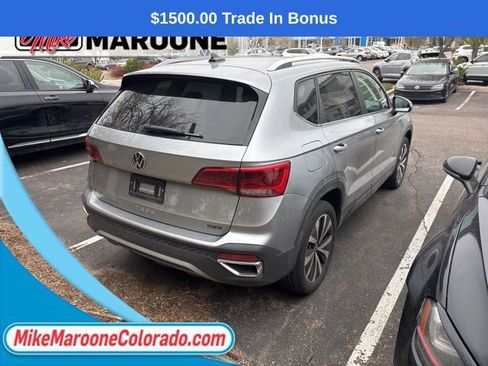 Used 2022 Volkswagen Taos SE image 4