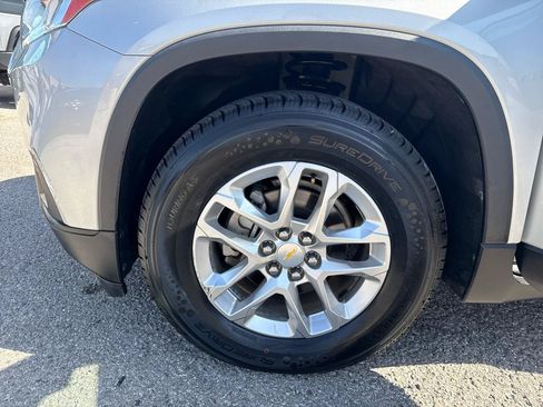 Used 2020 Chevrolet Traverse LS FWD image 28