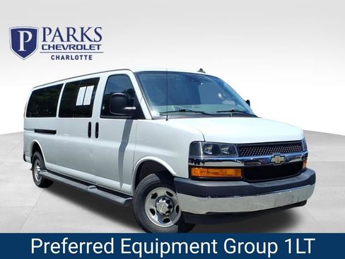 Certified 2023 Chevrolet Express 3500 LT w/ LT Preferred Equipment Group RWD image 1