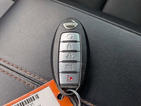 Used 2020 Nissan Altima 2.5 SR w/ Premium Package FWD image 29