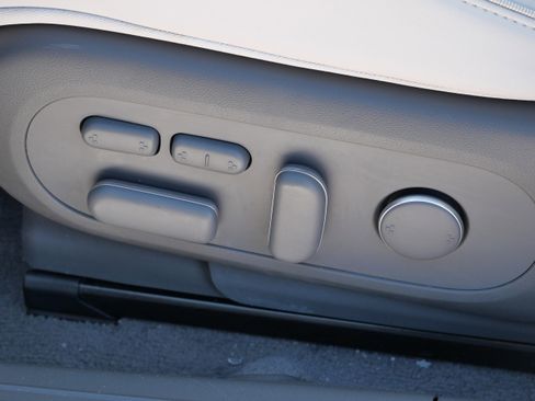 Certified 2023 Hyundai Ioniq 5 Limited w/ Cargo Package image 20