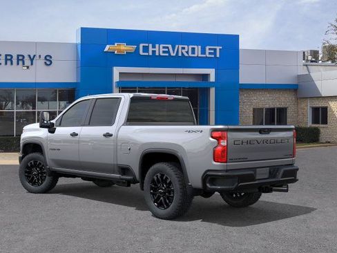 New 2026 Chevrolet Silverado 2500 Custom w/ Custom Value Package AWD/4WD image 3