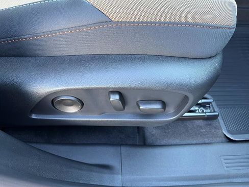 New 2026 Chevrolet Equinox ACTIV w/ Convenience Package III image 10