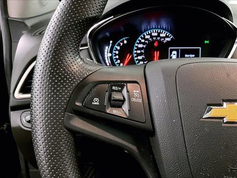 Used 2020 Chevrolet Trax LS w/ Tint and Cruise Package FWD image 17