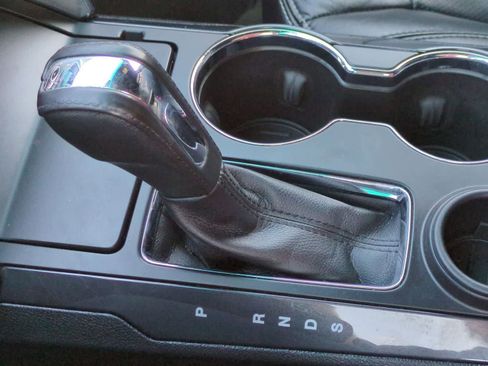 Used 2016 Ford Explorer Limited FWD image 31