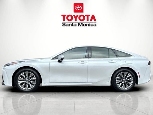 New 2025 Toyota Mirai XLE image 8