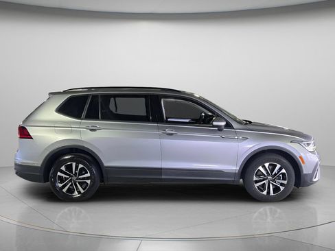 Certified 2023 Volkswagen Tiguan S FWD image 4